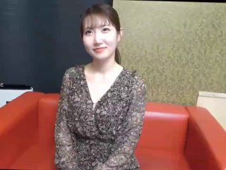 【七七爱吃饭】湖南妹子 高颜值清纯9分 极品美乳 阴毛长 阴唇粉 让人心动的初恋女神